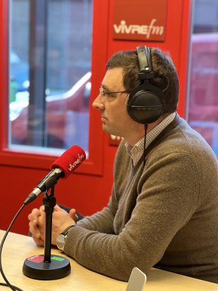Arnaud Dormeuil, Devoteam. Podcast sur le handicap en entreprise Vivre FM & AKTISEA