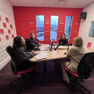 Céline Gaxatte et Julie Roumillac, TF1. Podcast sur le handicap en entreprise Vivre FM & AKTISEA